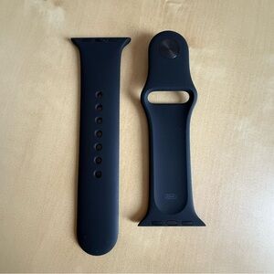 Black Apple Watch SPORT band. 42 mm. S/M. NEW.